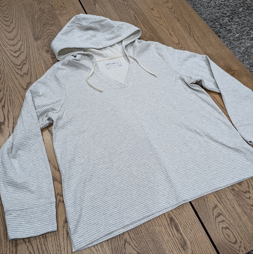 Eddie Bauer Lounge v neck hoodie long sleeve top